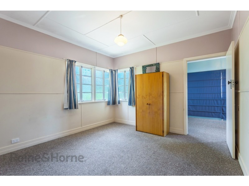 8A Bothwell Street, Newtown QLD 4350