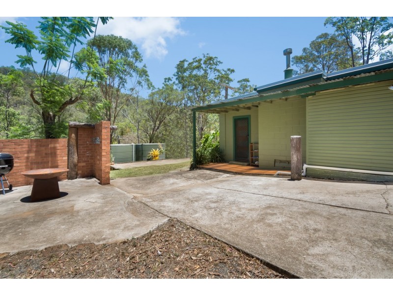 2100 Flagstone Creek Road, Upper Flagstone QLD 4344