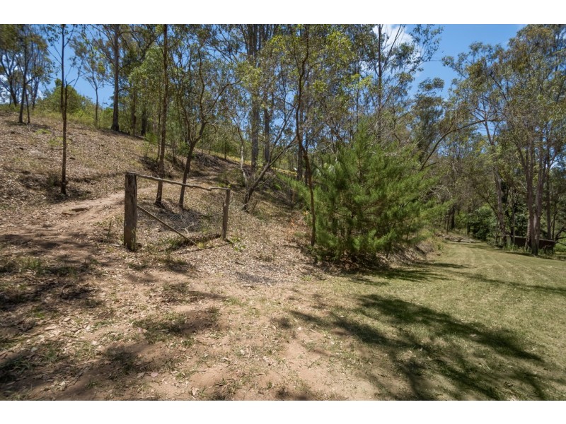 2100 Flagstone Creek Road, Upper Flagstone QLD 4344