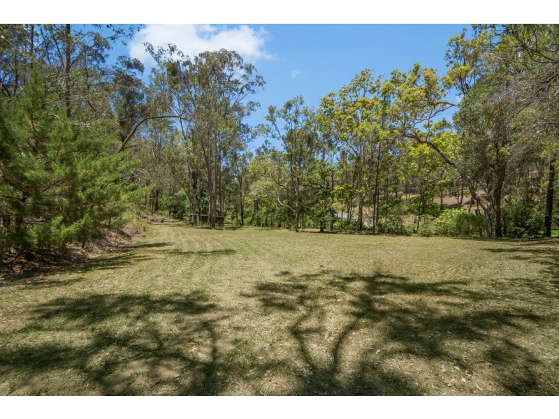 2100 Flagstone Creek Road, Upper Flagstone QLD 4344
