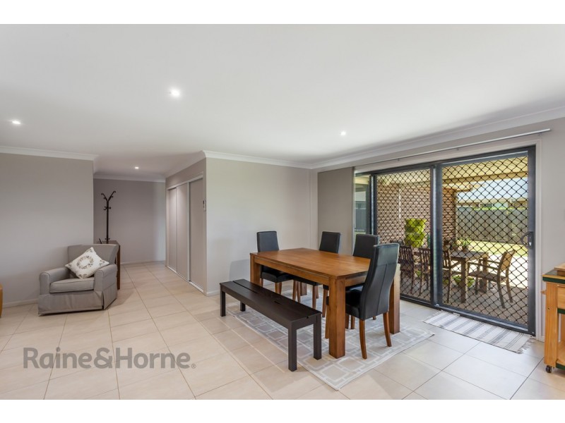 27 Opperman Drive, Kearneys Spring QLD 4350