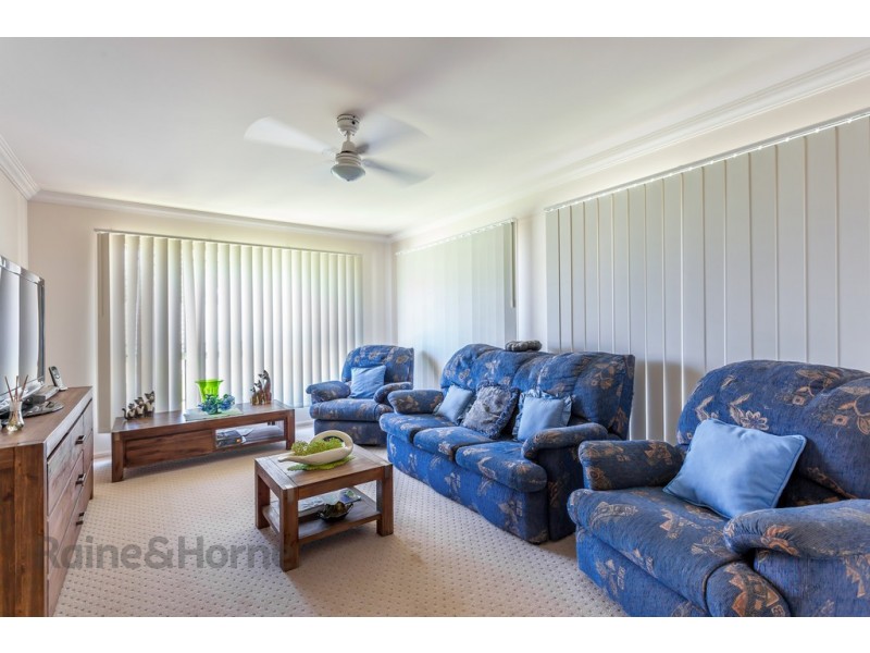 71 Hogg Street, Cranley QLD 4350
