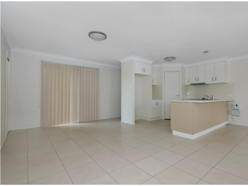 2/62 Ramsay Street, Centenary Heights QLD 4350