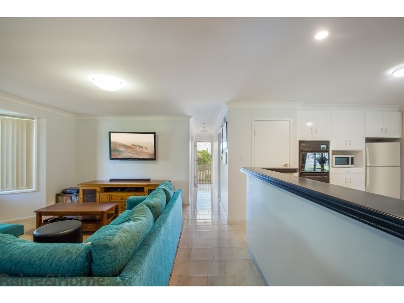 1 Bowden Court, Darling Heights QLD 4350