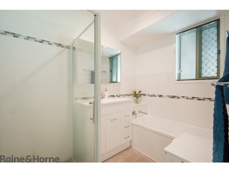 1 Bowden Court, Darling Heights QLD 4350