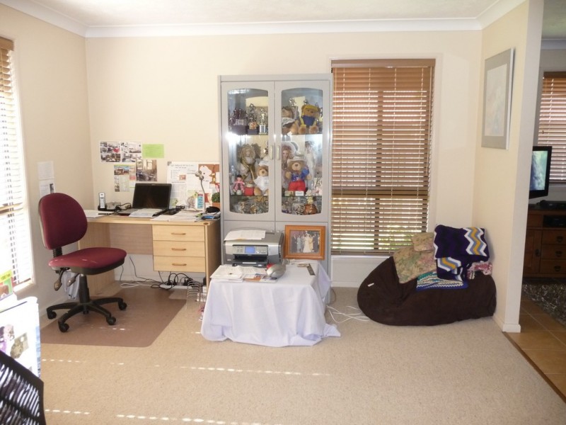 14 Chifley Court, Middle Ridge QLD 4350