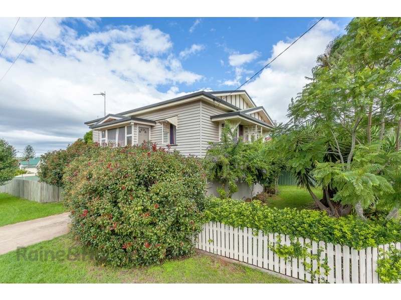 2 Tozer Street, Newtown QLD 4350