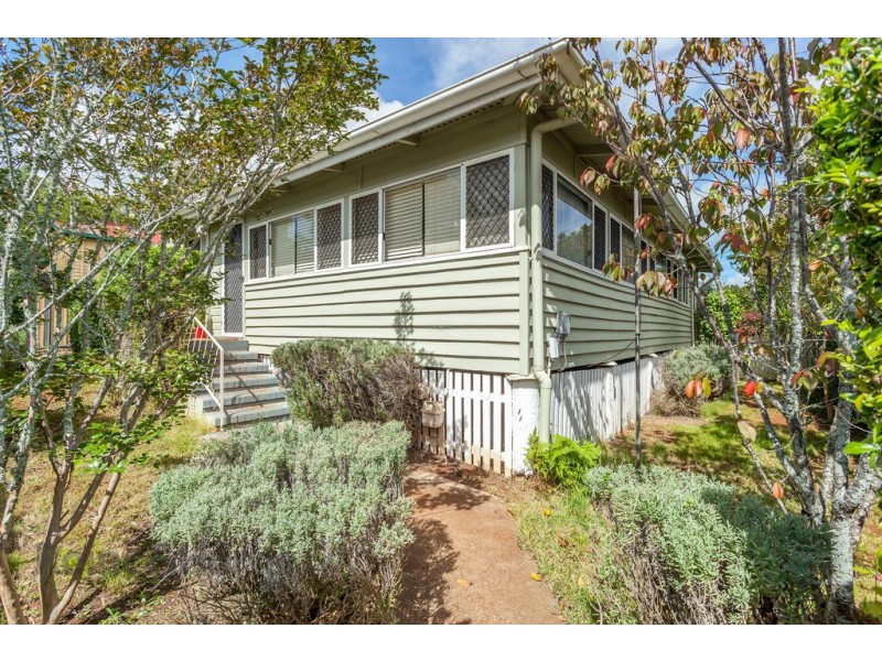 188 Perth Street, South Toowoomba QLD 4350