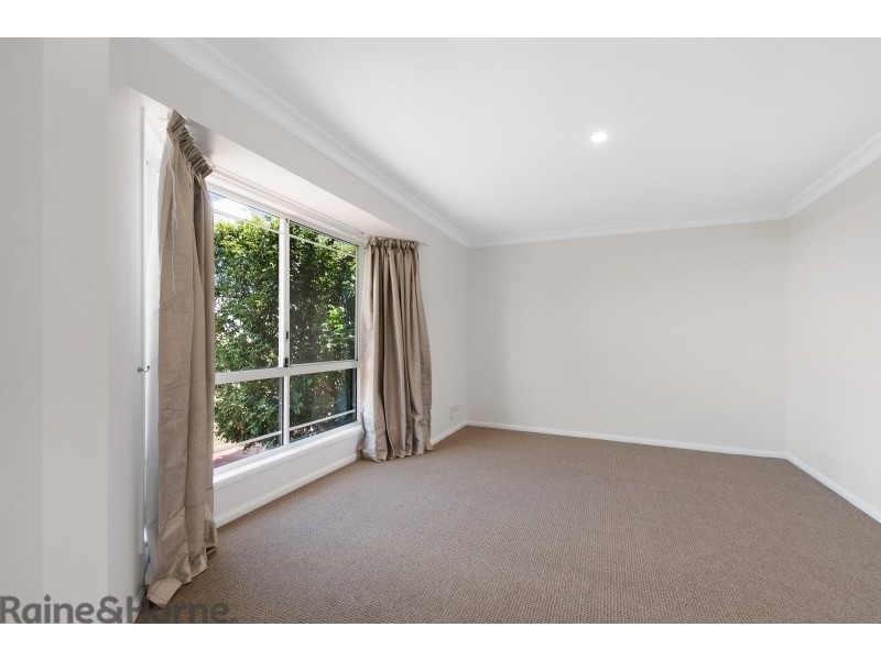 562 Hume Street, Middle Ridge QLD 4350