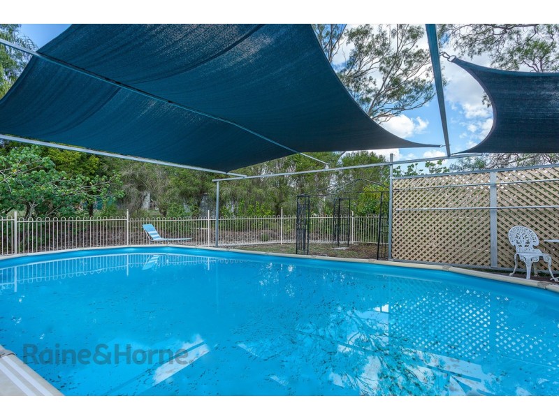 102 Boundary Street, Cranley QLD 4350