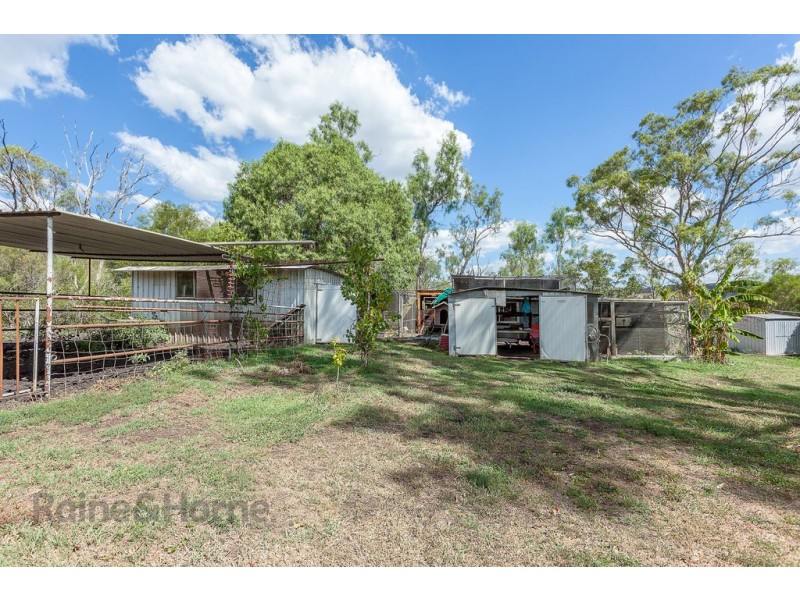 102 Boundary Street, Cranley QLD 4350