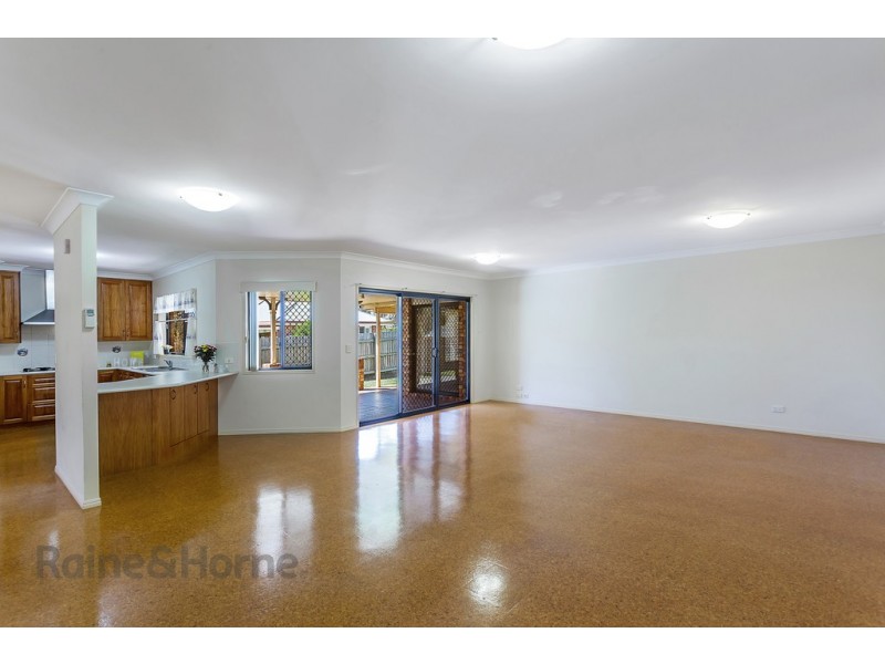 28 Holt Street, Middle Ridge QLD 4350