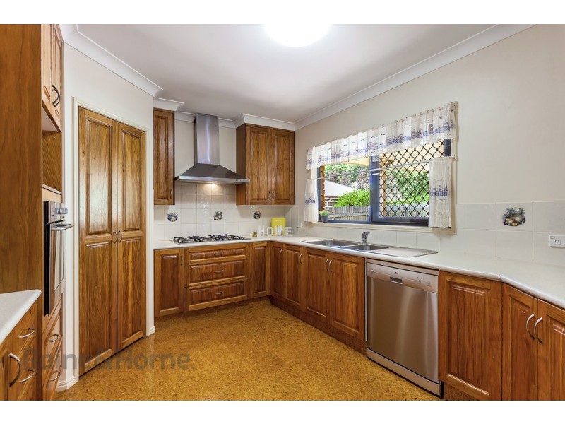 28 Holt Street, Middle Ridge QLD 4350