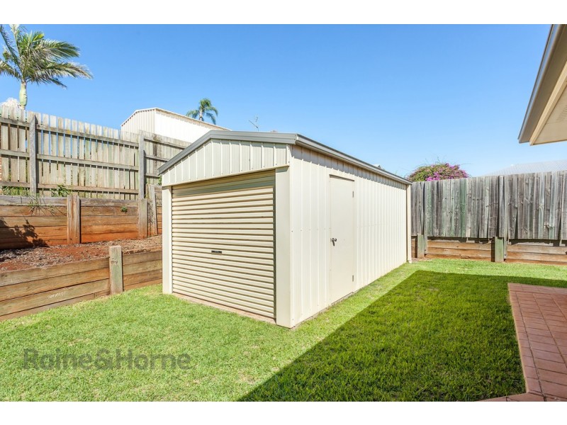 28 Holt Street, Middle Ridge QLD 4350