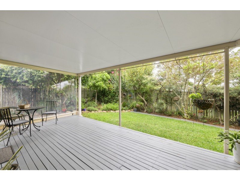 30 Sweetapple Crescent, Centenary Heights QLD 4350