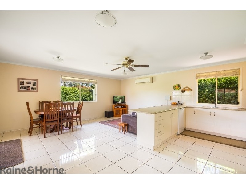 10 Chifley Court, Middle Ridge QLD 4350