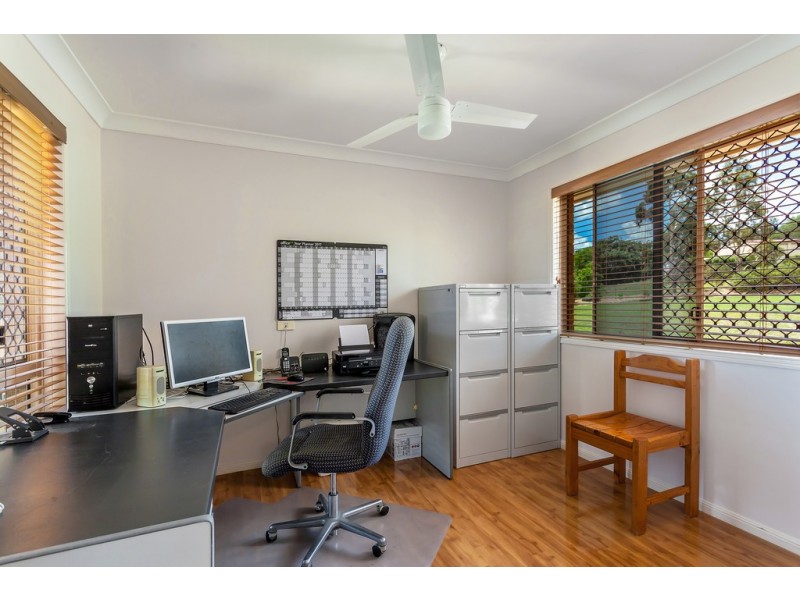 7 Madison Court, Glenvale QLD 4350