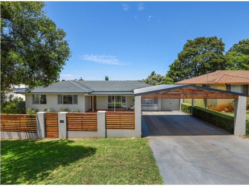 60 Sardon Street, Centenary Heights QLD 4350