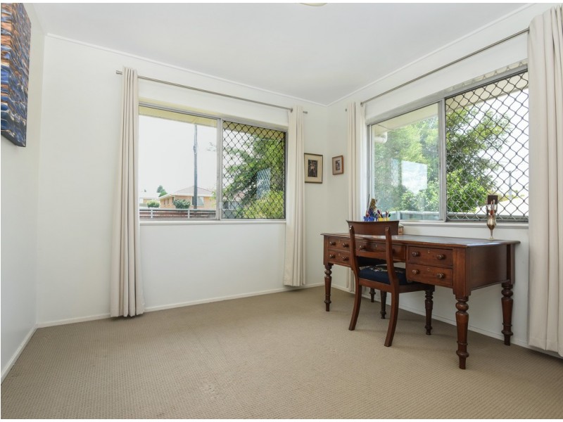 60 Sardon Street, Centenary Heights QLD 4350