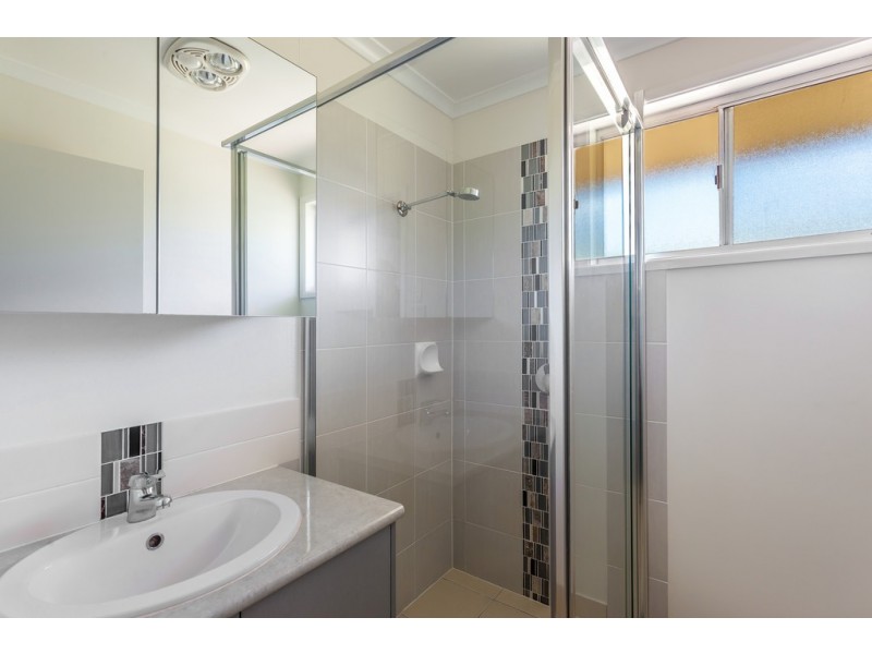 8B Gerda Court, Darling Heights QLD 4350