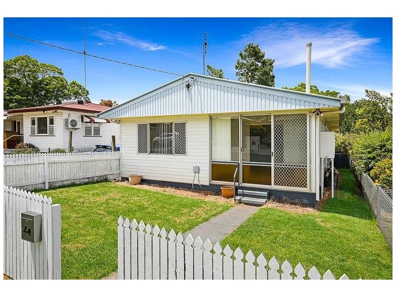24 Shiel Street, Rangeville QLD 4350