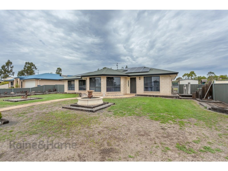 5 Coral Court, Cambooya QLD 4358