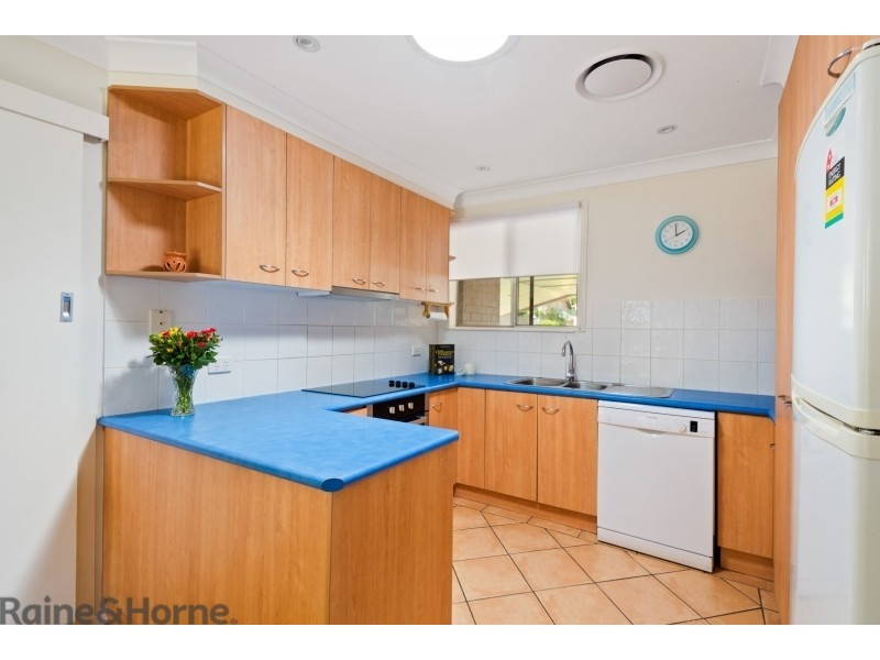 47 Llewellyn Street, Centenary Heights QLD 4350