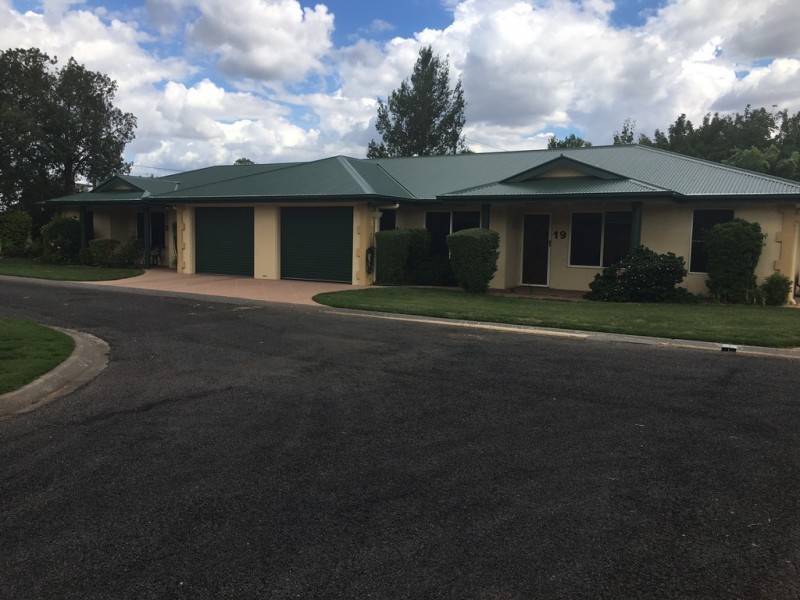 68 Hypatia Street, Chinchilla QLD 4413