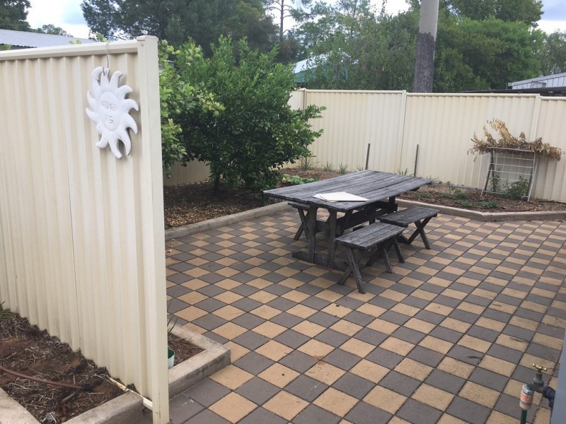 68 Hypatia Street, Chinchilla QLD 4413