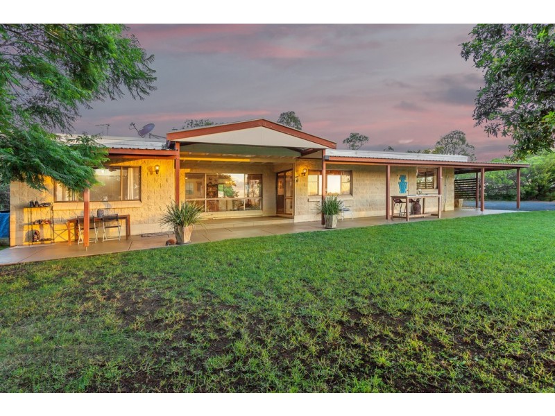827 Drayton Connection Road, Vale View QLD 4352