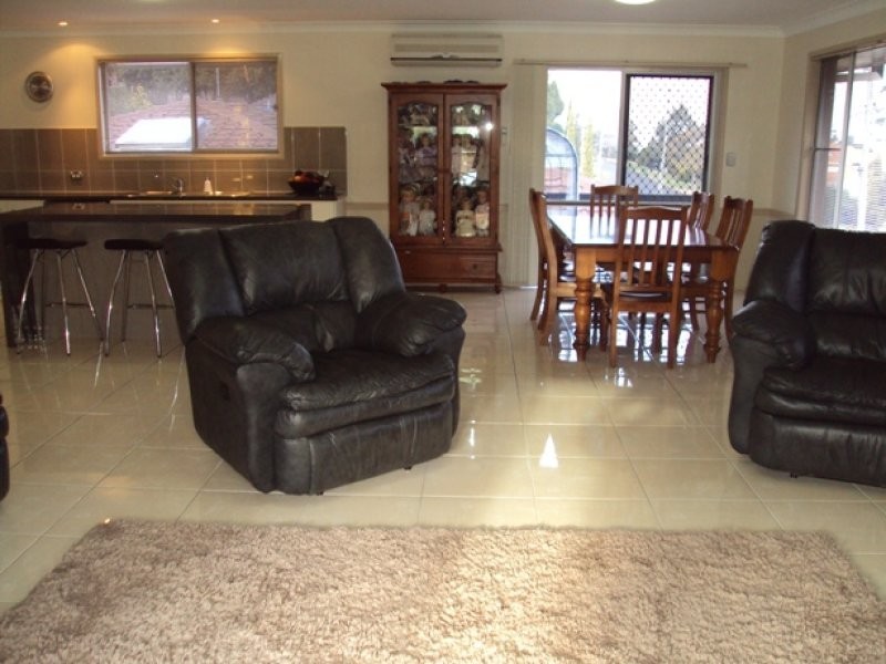 4 BLUE HILLS DRIVE, Rangeville QLD 4350