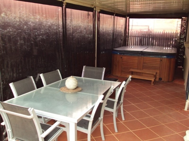 4 BLUE HILLS DRIVE, Rangeville QLD 4350