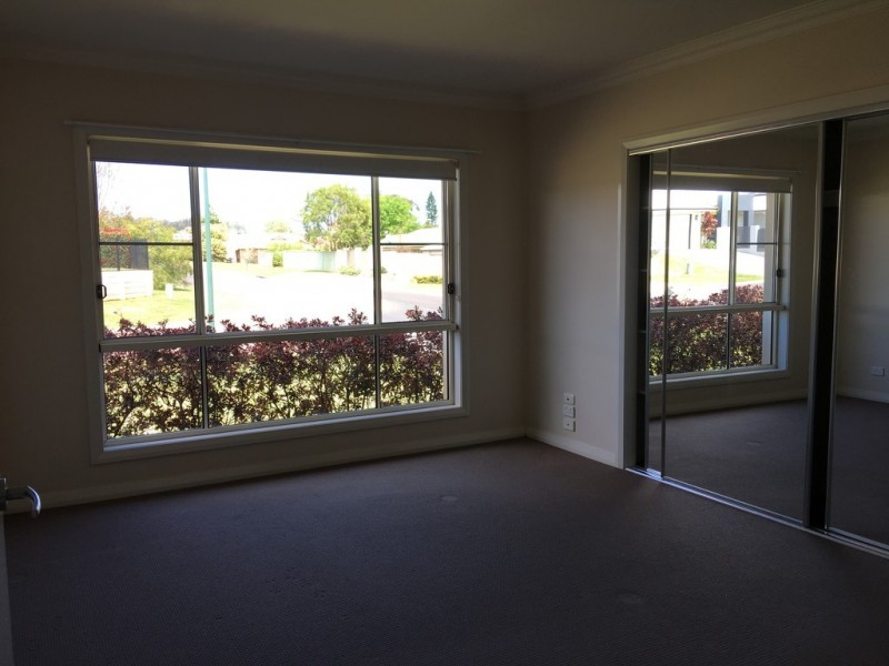 15 McCallum Court, Middle Ridge QLD 4350
