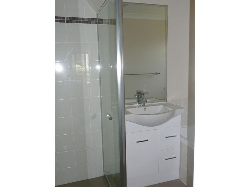 1/23 Winning Street, Glenvale QLD 4350