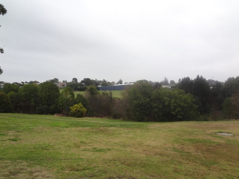 2/9 Whichello Street, Newtown QLD 4350