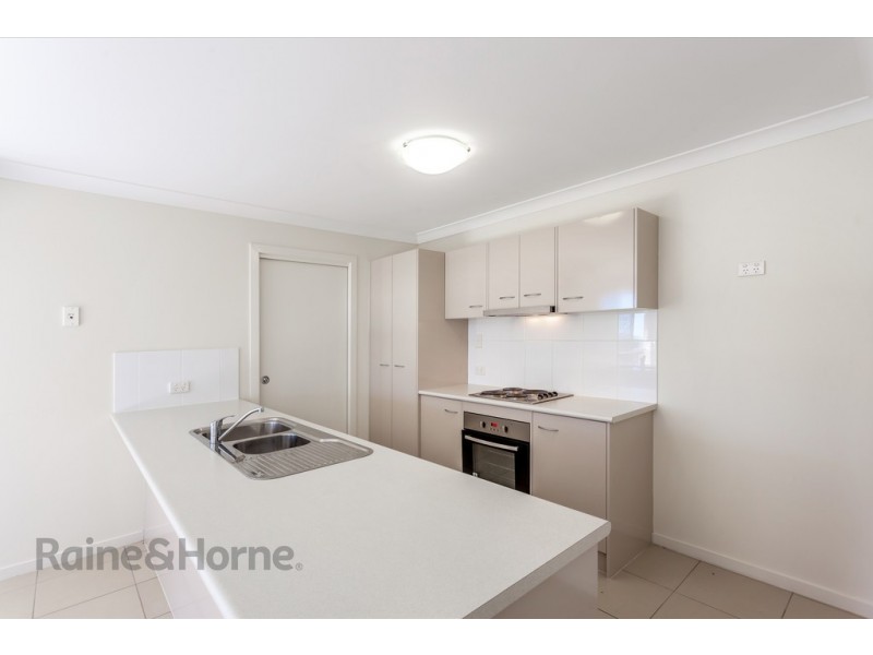 24 Wandoo Crescent, Westbrook QLD 4350