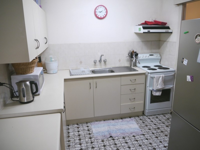 2 Noll Street, Kearneys Spring QLD 4350