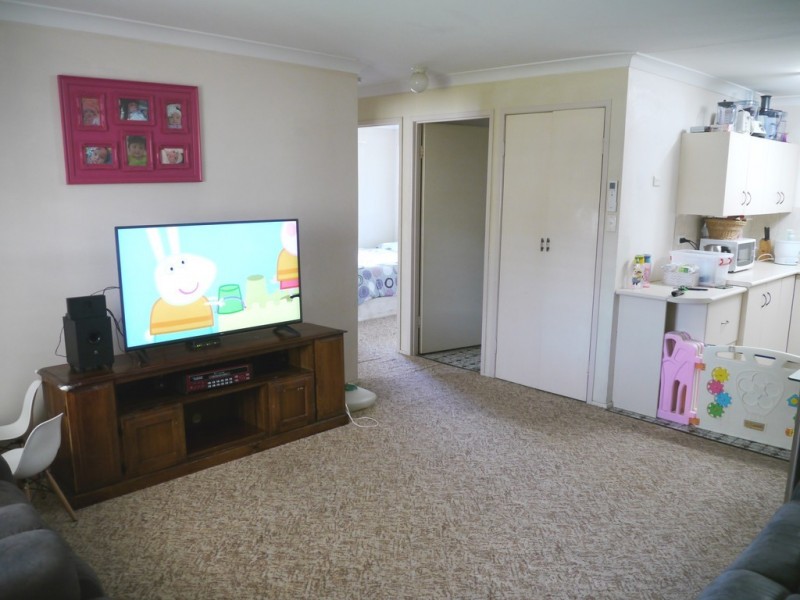 2 Noll Street, Kearneys Spring QLD 4350