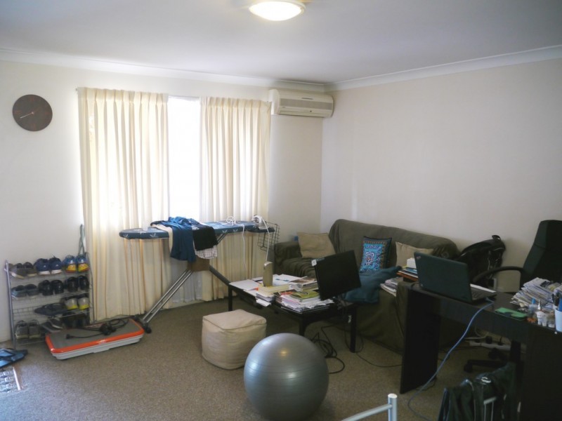 2 Noll Street, Kearneys Spring QLD 4350