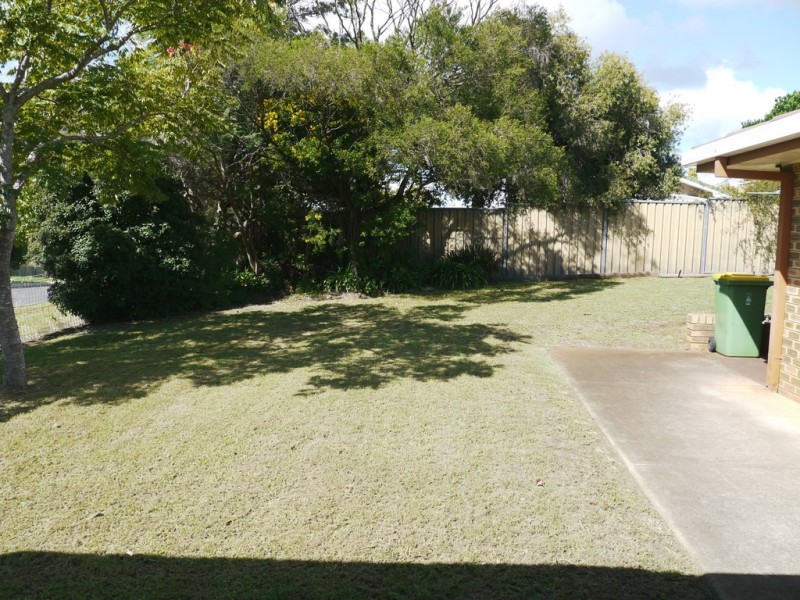 2 Noll Street, Kearneys Spring QLD 4350