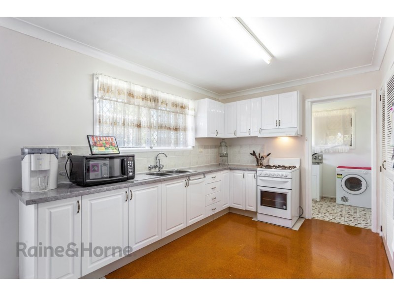 20 Gascony Street, Harristown QLD 4350