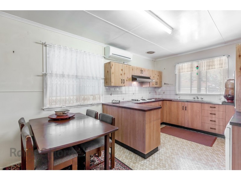 21 Challenor Street, Rockville QLD 4350