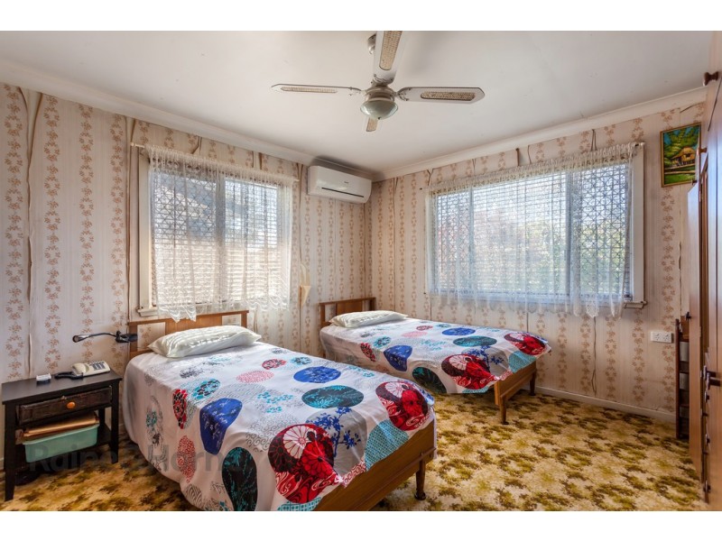 21 Challenor Street, Rockville QLD 4350