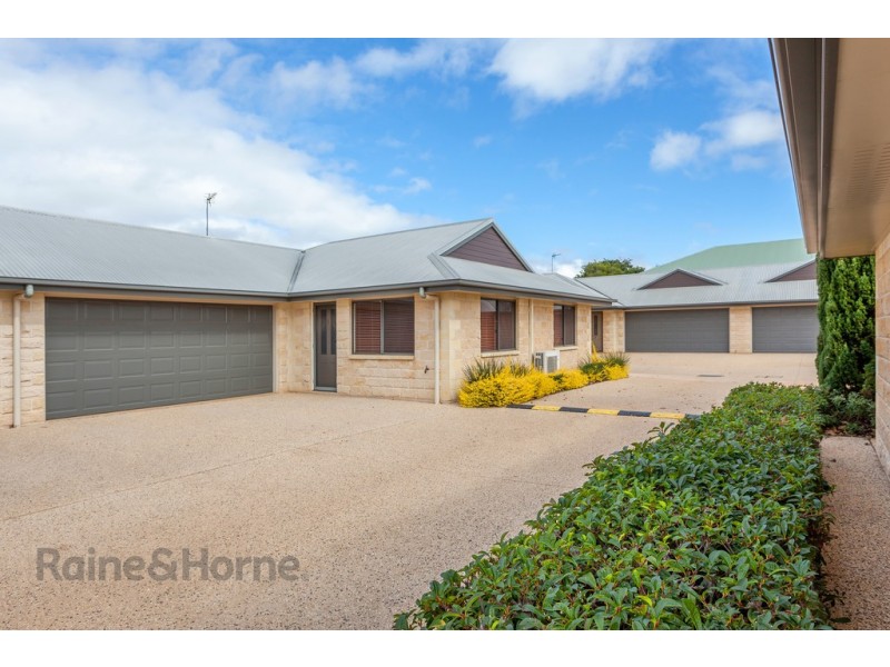5/14 Uniplaza Court, Kearneys Spring QLD 4350