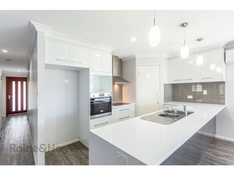 20 Opperman Drive, Kearneys Spring QLD 4350