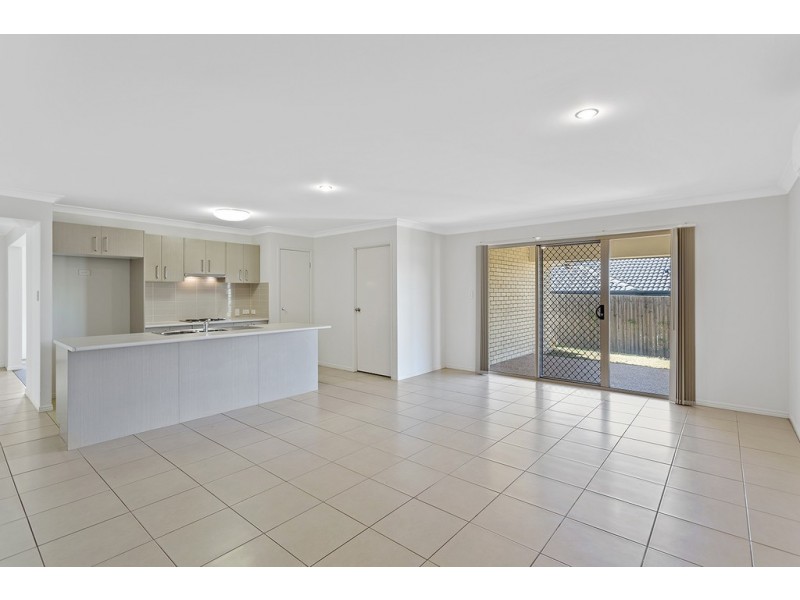 6 McMorrow Street, Kearneys Spring QLD 4350