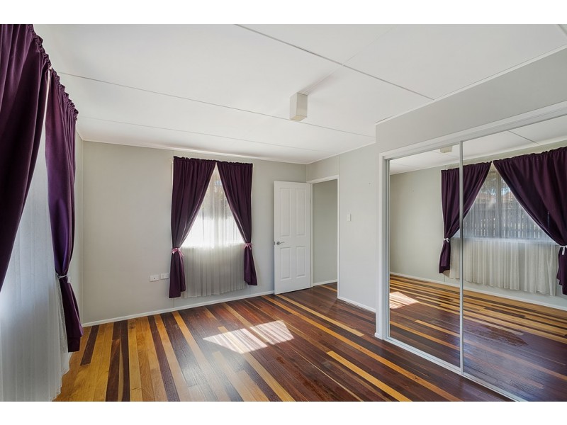 328 West Street, Kearneys Spring QLD 4350