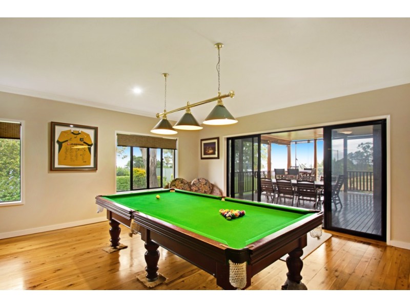 10 Cotswold Close, Cotswold Hills QLD 4350