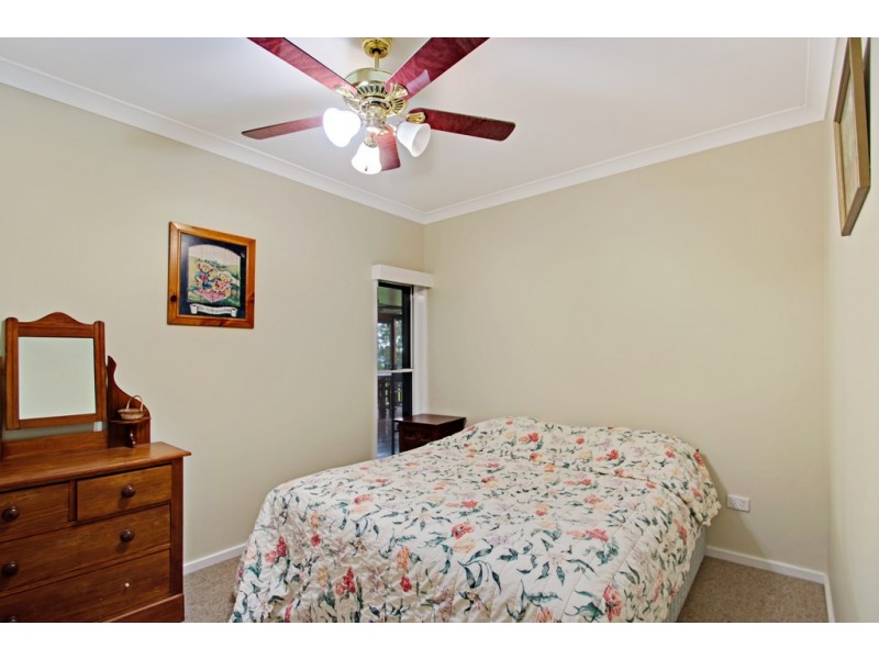10 Cotswold Close, Cotswold Hills QLD 4350