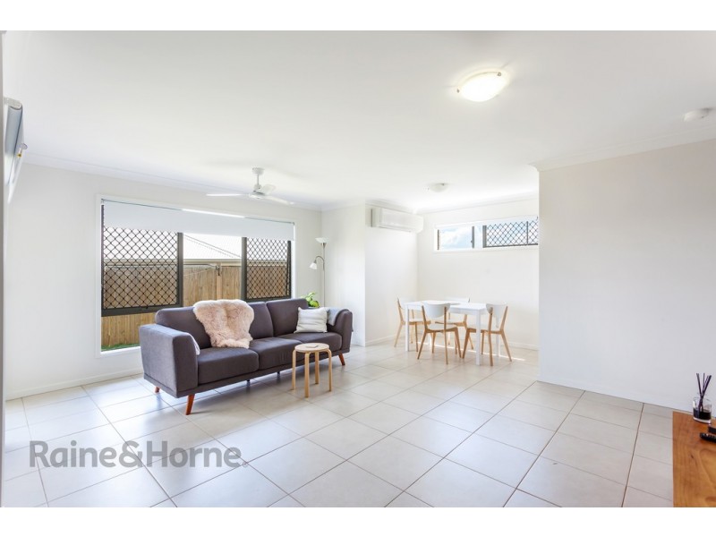 12a Dove Crescent, Kleinton QLD 4352